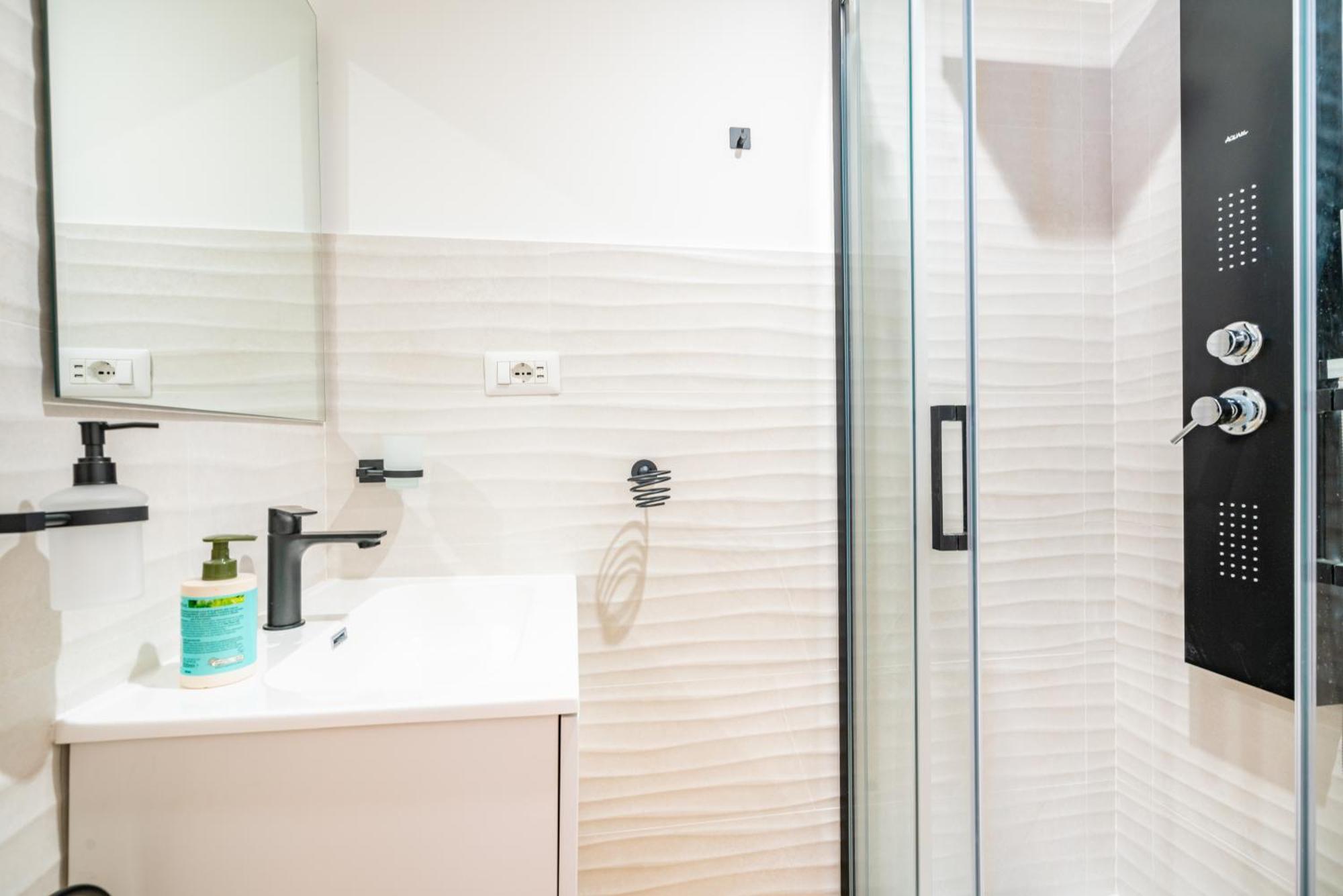 Sunscape Rooms Cagliari City Center Zewnętrze zdjęcie